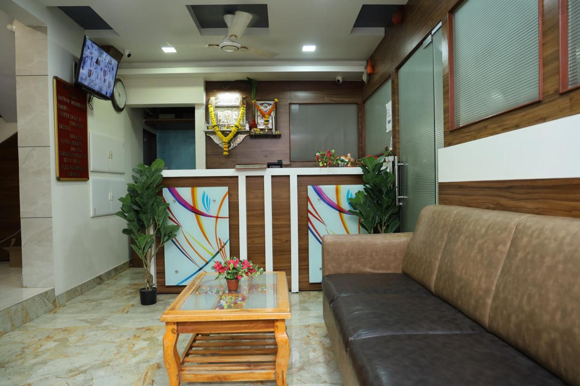 Hotel Satyam Residency Navi Mumbai Ngoại thất bức ảnh