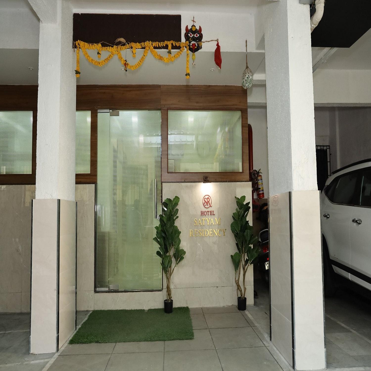 Hotel Satyam Residency Navi Mumbai Ngoại thất bức ảnh