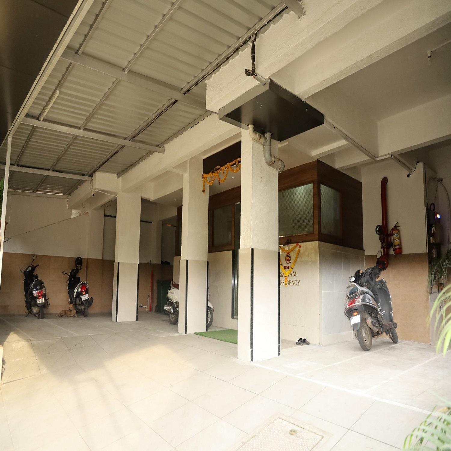 Hotel Satyam Residency Navi Mumbai Ngoại thất bức ảnh