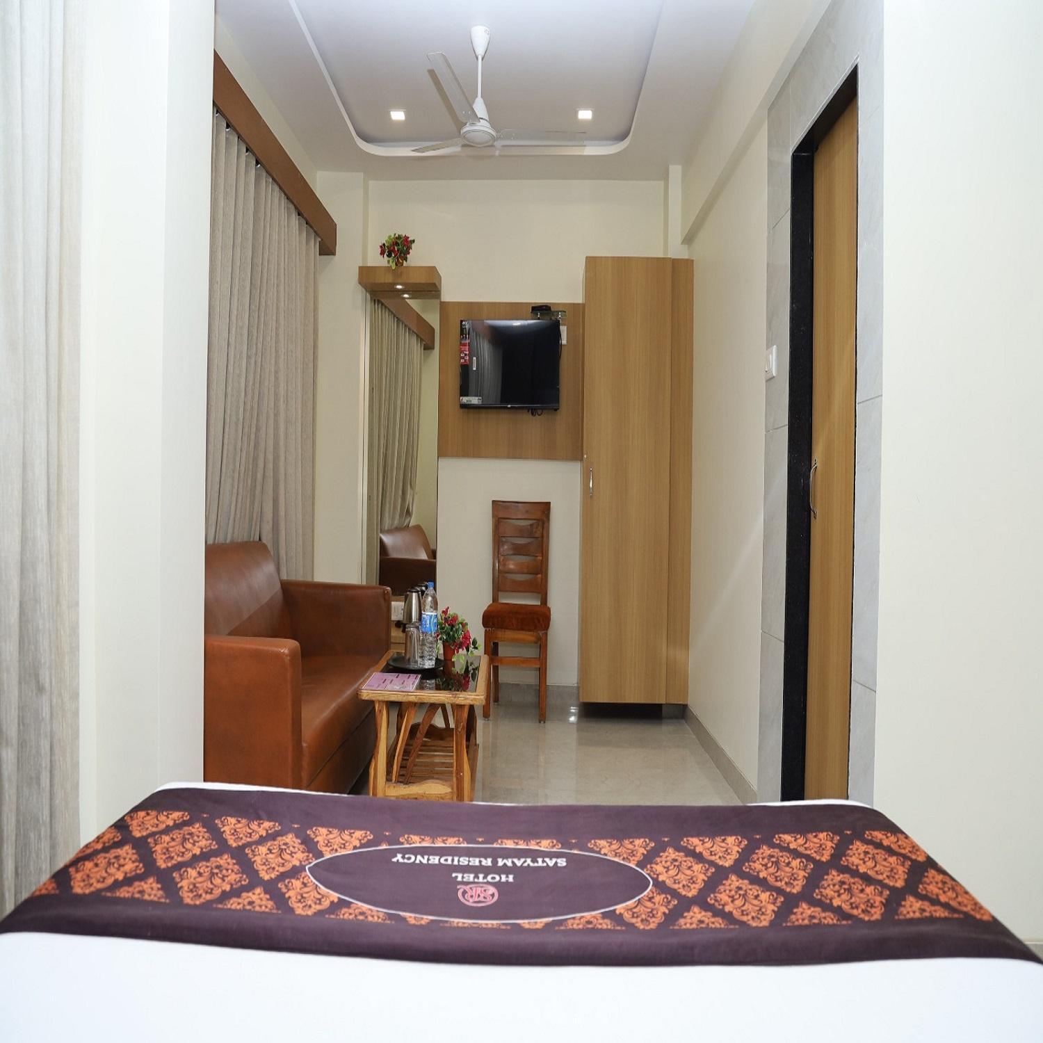 Hotel Satyam Residency Navi Mumbai Ngoại thất bức ảnh