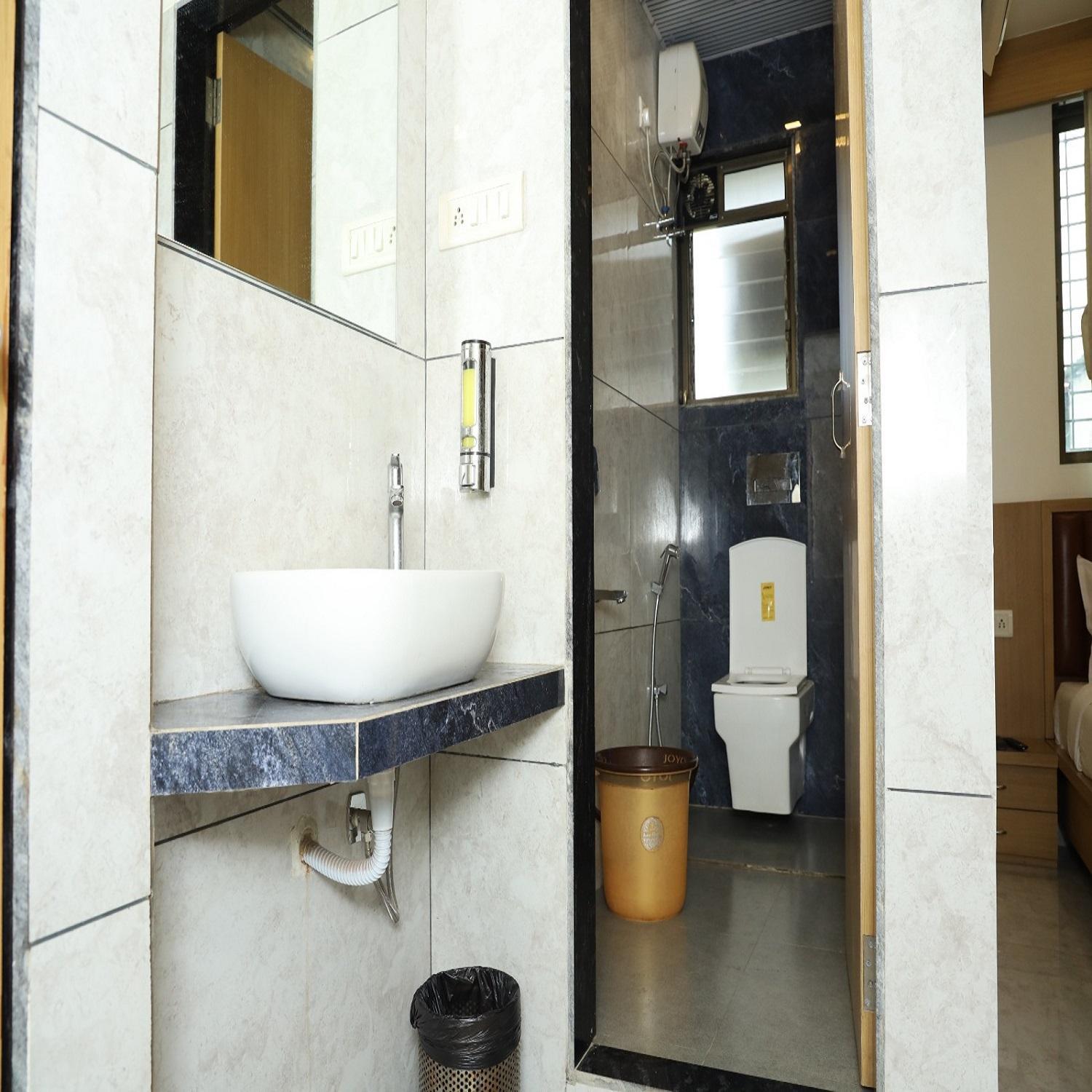 Hotel Satyam Residency Navi Mumbai Ngoại thất bức ảnh