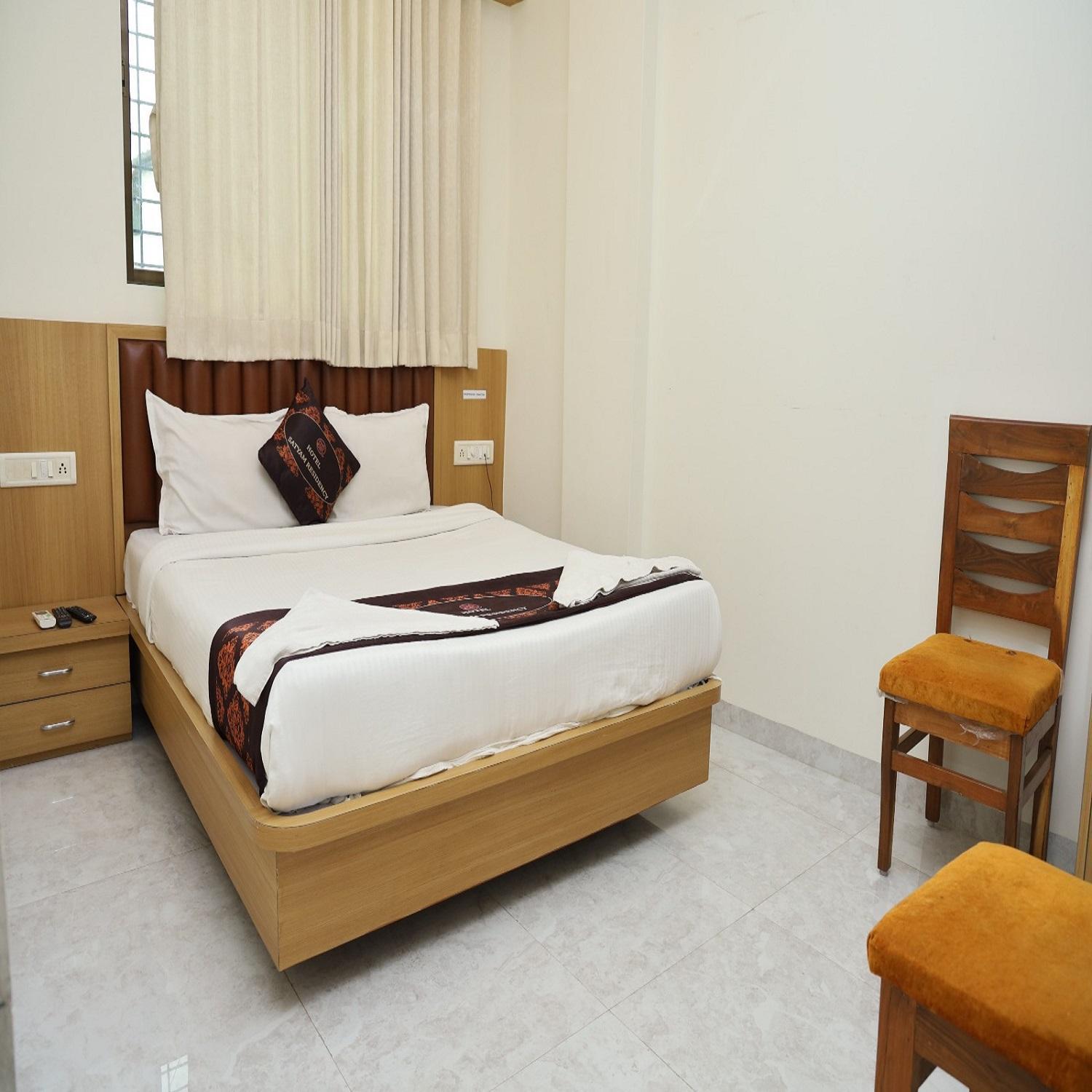 Hotel Satyam Residency Navi Mumbai Ngoại thất bức ảnh